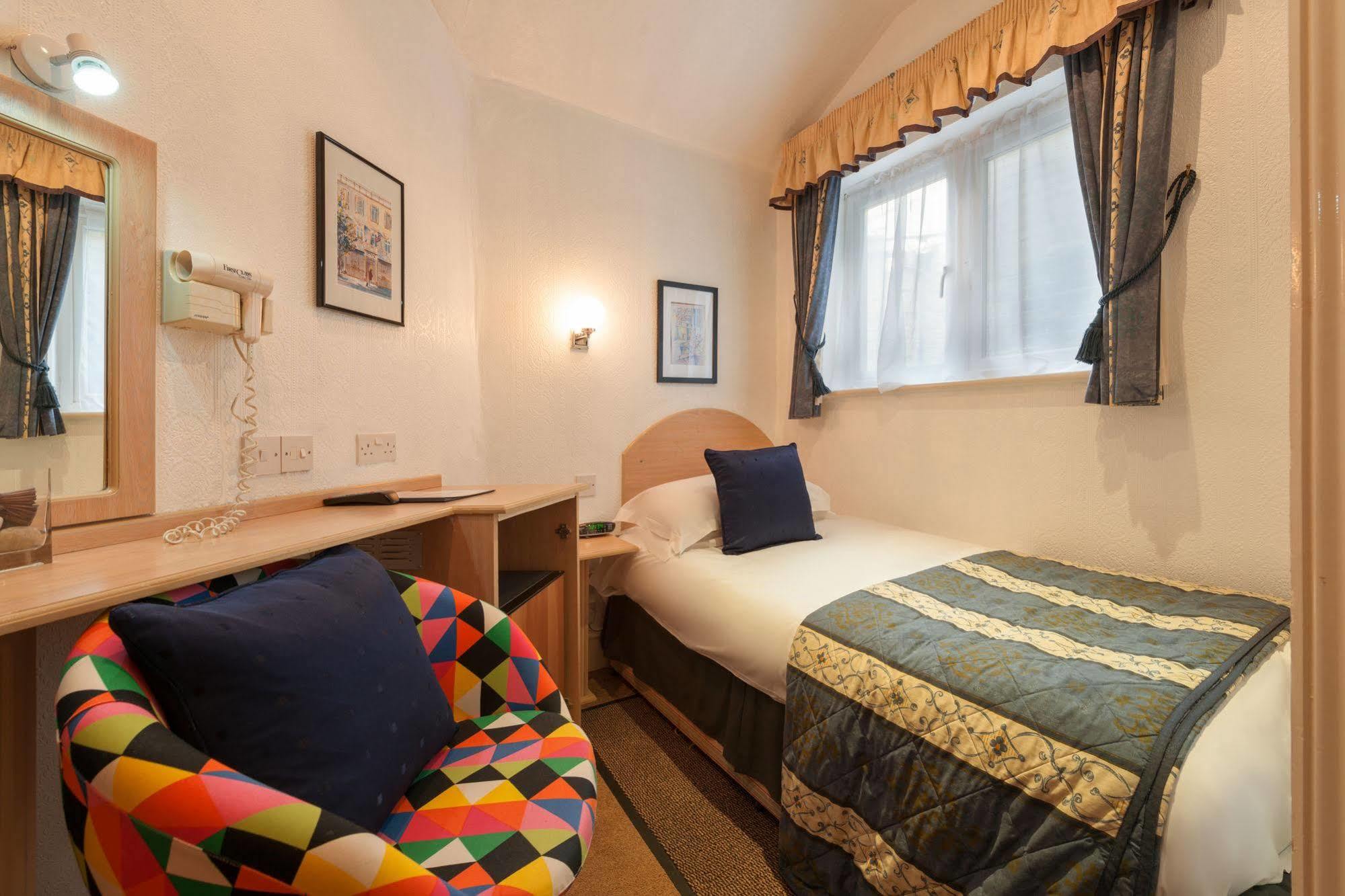The Melita Hotel London Exterior photo